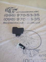 Фото запчасти замок кришки багажника Nissan Altima 2019 Б/У запчасть Запчасть замок кришки багажника Nissan Altima 2019