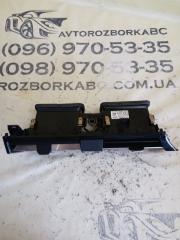 Воздуховод передний Audi Q3 83A 2.0 CZRA