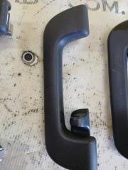 Ручка потолка Q3 2021 83A 2.0 CZRA