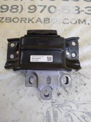 Подушка двигателя левая Q3 2021 83A 2.0 CZRA