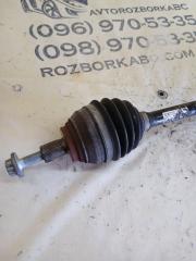 Полуось передний правый Q3 2021 83A 2.0 CZRA