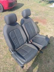 Сиденье переднее Q3 2021 83A 2.0 CZRA Сиденье переднее Q3 2021 83A 2.0 CZRA