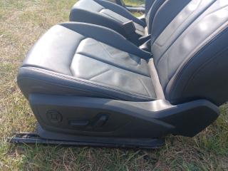 Сиденье переднее Q3 2021 83A 2.0 CZRA Сиденье переднее Q3 2021 83A 2.0 CZRA