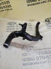 Патрубок интеркулера левый Audi Q3 2021 Б/У Патрубок интеркулера левый Audi Q3 2021
