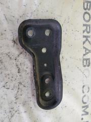 Фото запчасти кронштейн передний левый Audi Q3 2021 Б/У запчасть Запчасть кронштейн передний левый Audi Q3 2021