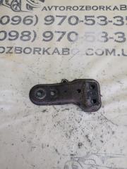 Кронштейн передний левый Q3 2021 83A 2.0 CZRA