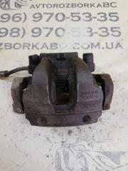 Суппорт тормозной передний правый XC90 2016 t27