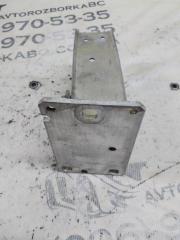 Клык усилителя бампера передний правый Porsche Macan 95B CTMA