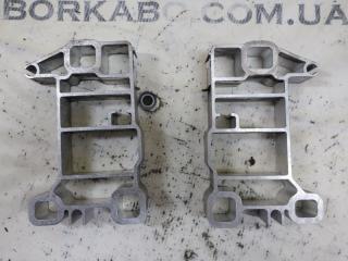 Кронштейн усилителя бампера передний Macan 2015 95B CTMA