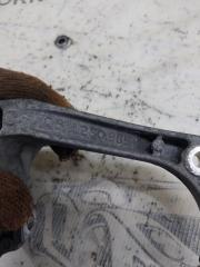 Кронштейн компрессора кондиционера Audi S5 Coupe 3.0 CWGD Кронштейн компрессора кондиционера Audi S5 Coupe 3.0 CWGD