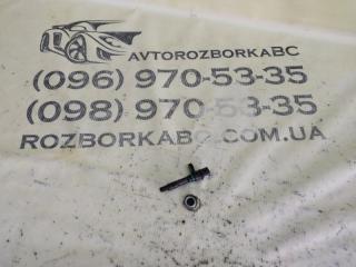 Фото запчасти датчик abs передний Mercedes-Benz GLB 2020 Б/У запчасть Запчасть датчик abs передний Mercedes-Benz GLB 2020