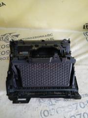 Бардачок передний правый Volkswagen Tiguan Allspace 2.0 DGUA