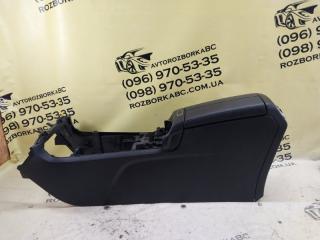 Фото запчасти центральна консоль с подлокотником Mercedes-Benz GLB 2020 Б/У запчасть Запчасть центральна консоль с подлокотником Mercedes-Benz GLB 2020