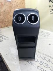 Центральна консоль с подлокотником GLB 2020 X247 D260920(D19)