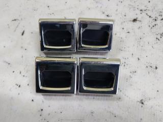 Крючок салона Q8 2019 3.0 DCBD