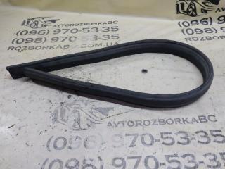 Уплотнитель капота GLB 2020 X247 D260920(D19)