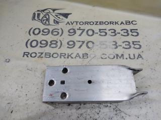 Кронштейн усилителя бампера Mercedes-Benz GLB 2020 Б/У Кронштейн усилителя бампера Mercedes-Benz GLB 2020