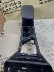 Центральна консоль с подлокотником Tiguan 2022 Tiguan 2 2.0 DTEA