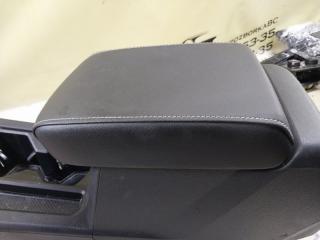 Центральна консоль с подлокотником Tiguan 2022 Tiguan 2 2.0 DTEA