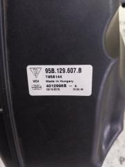 Корпус воздушного фильтра правый Macan 2015 95B CTMA