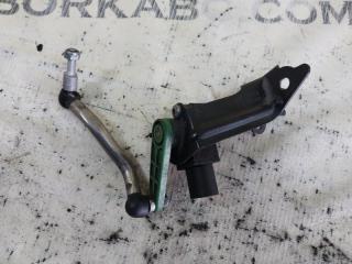 Датчик высоты дорожного просвета передний левый Macan 2015 95B CTMA