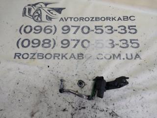 Датчик высоты дорожного просвета передний правый Porsche Macan 2015