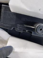 Обшивка двери багажника Q7 2016 4M 3.0