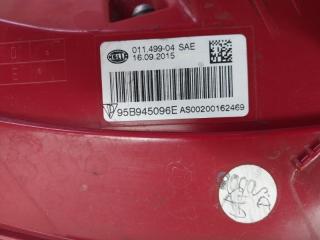 Фонарь внешний в крыло задний правый Macan 2015 95B CTMA