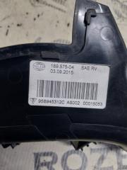 Накладка стоп-сигнала правая Macan 2015 95B CTMA