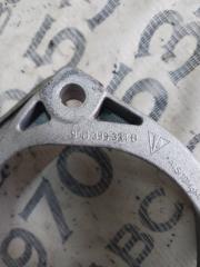 Кронштейн подрамника передний левый Porsche Macan 95B CTMA