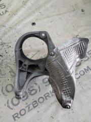 Кронштейн подрамника передний левый Macan 2015 95B CTMA