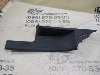 Накладка порога салона задняя левая Volkswagen Tiguan 2022 Б/У Накладка порога салона задняя левая Volkswagen Tiguan 2022