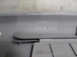 Накладка центральной стойки правая Tiguan 2022 Tiguan 2 2.0 DTEA