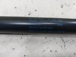 Амортизатор крышки багажника Tiguan 2022 Tiguan 2 2.0 DTEA