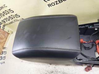 Центральна консоль с подлокотником Explorer 2020 3.0