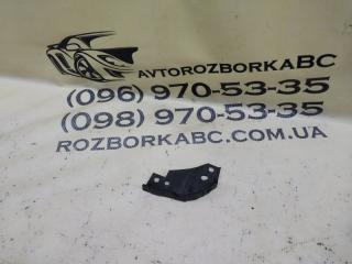 Фото запчасти кронштейн правый Ford Explorer 2020 Б/У запчасть Запчасть кронштейн правый Ford Explorer 2020