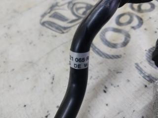 Трубка системи охолодження Tiguan 2022 Tiguan 2 2.0 DTEA