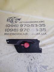 Запчасть крышка короба аккумулятора BMW X1 2020