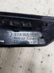 Накладка заднего фонаря левая Q3 2021 83A 2.0 CZRA