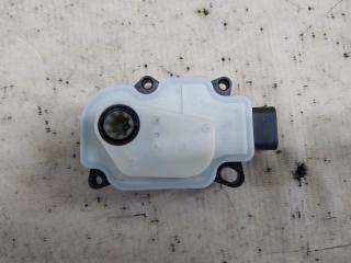 Актуатор / моторчик жалюзей Macan 2016 95B 3.0 CTMA