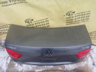 Крышка багажника passat 2014 B7 2.0