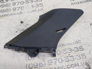 Накладка в салоне задняя левая Explorer 2020 3.0