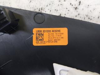 Накладка в салоне задняя левая Explorer 2020 3.0