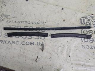 Уплотнитель капота Volkswagen Tiguan Tiguan 2 2.0 DGUA