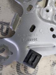 Петля капота правая X1 2020 F48 B46A20O1