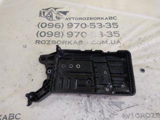 Подставка под аккумулятор Volkswagen Tiguan 2019