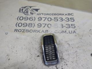 Фото запчасти решетка радиатора Jeep Cherokee 2017 Б/У запчасть Запчасть решетка радиатора Jeep Cherokee 2017