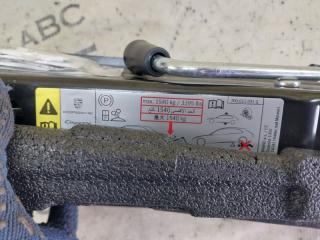 Органайзер с домкратом Macan 2015 95B CTMA