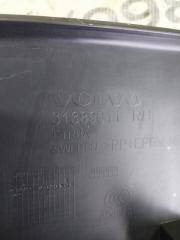 Обшивка крышки багажника правая XC90 2016 t27