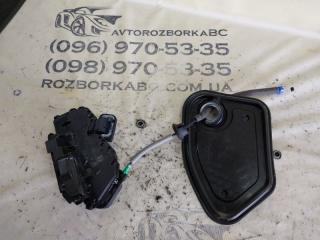 Замок двери задний правый Audi Q3 2021